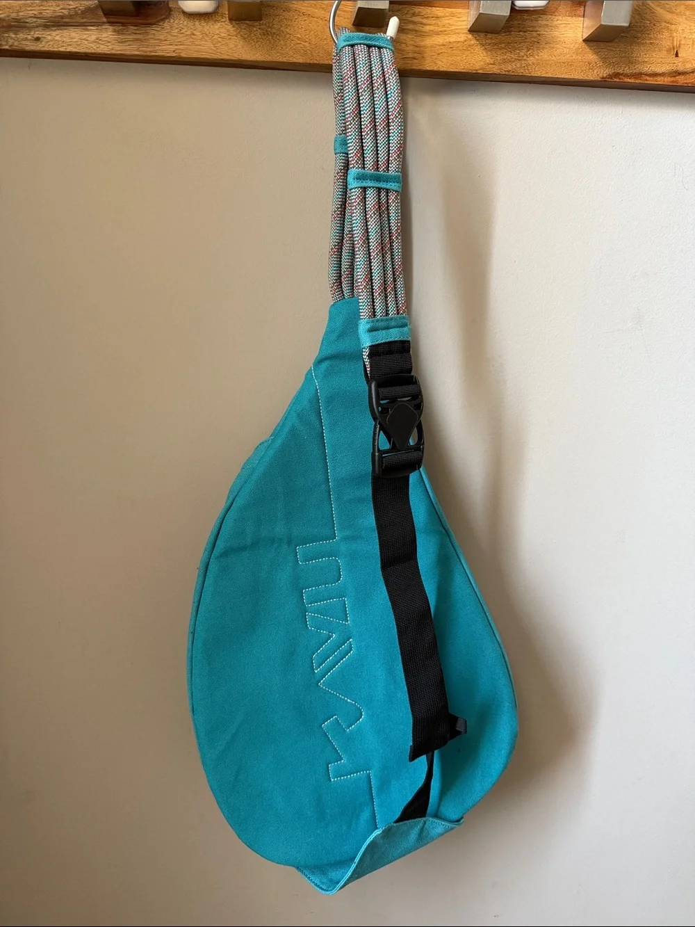 Kavu - Teal Rope Crossbody Sling Bag